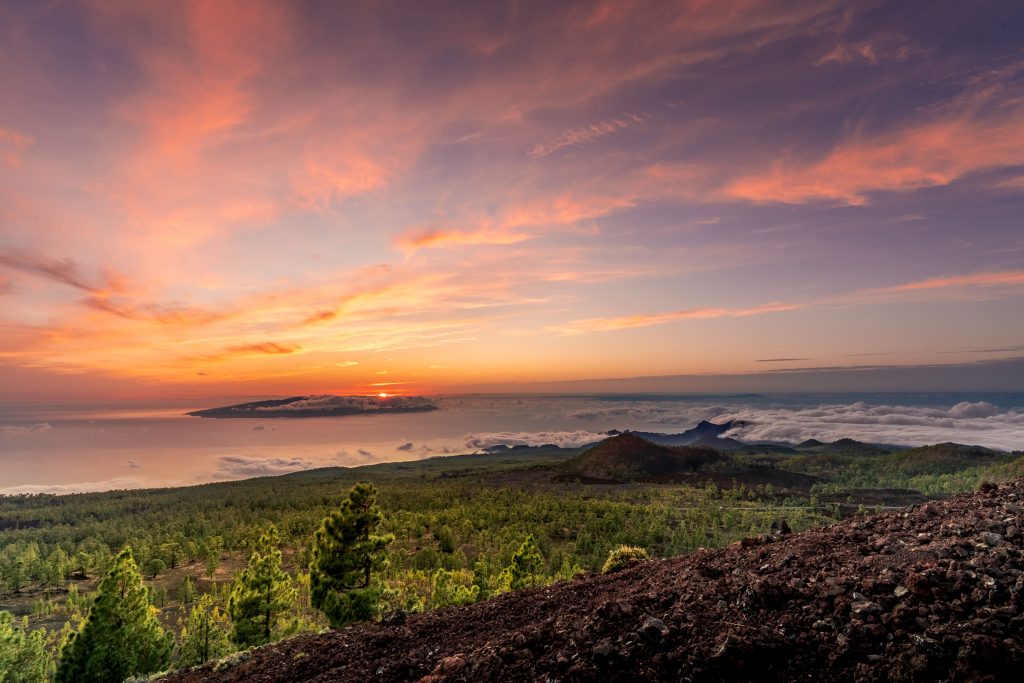 El Volcán Reventado: donde los atardeceres enamoran